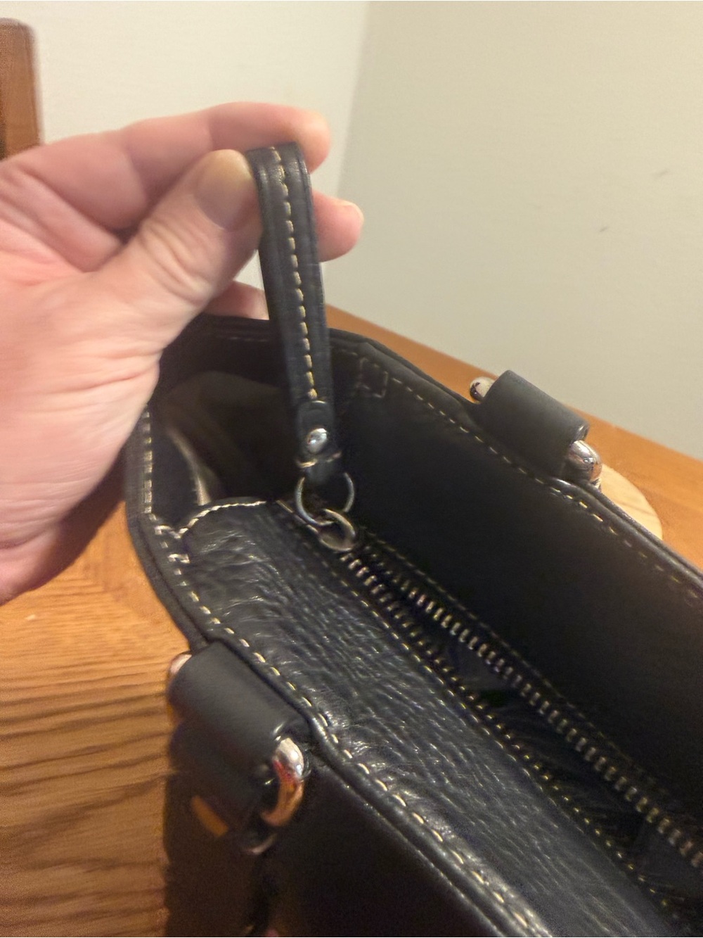 Coach F13069 Black Leather Hamptons Tote Shoulder Bag Y2K 2009 - Picture 9 of 14